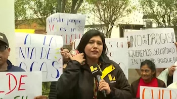 Residentes de un sector de Lima reportan temor y frustración ante la venta de drogas y amenazas con armas en un parque, mientras esperan acciones concretas de la autoridad municipal