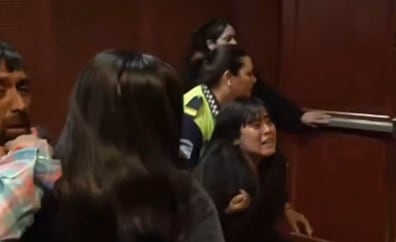 Absuelven a tres médicos por la muerte de un niño tras una cirugía en Tucumán: "Matar es gratis", denunció su madre
