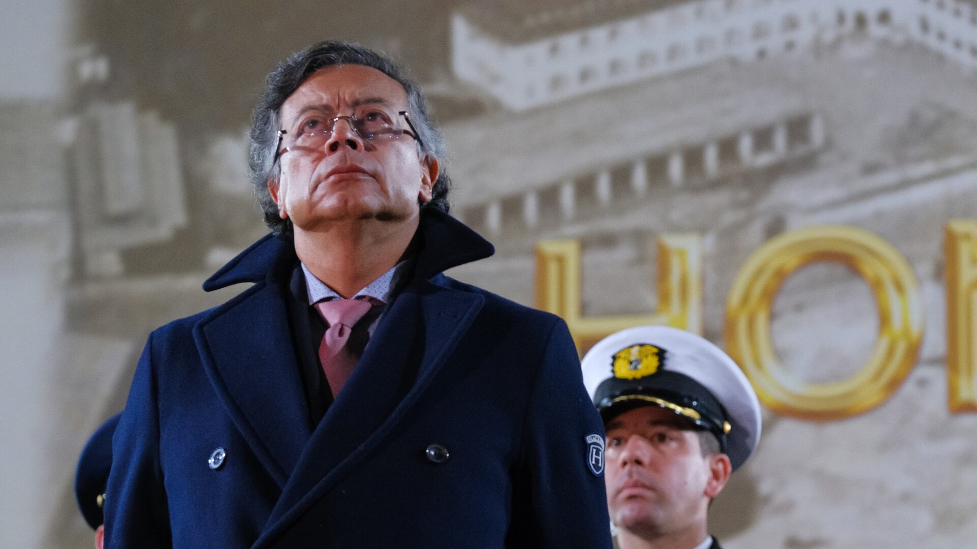 Gustavo Petro desató todo tipo de críticas tras compartir un mensaje en el que insinuó que estaba desayunando sobre las 3:00 p. m. - crédito Ovidio González/Presidencia