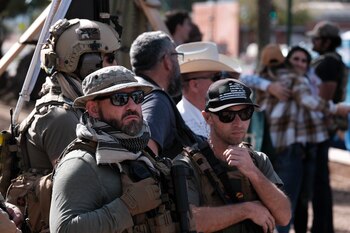 Grupos de milicias como Proud