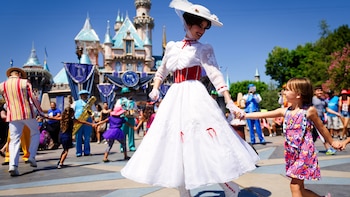 Mary Poppins en Disneylandia (Getty
