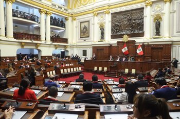 HRW acusa al Congreso peruano