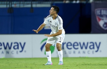 El delantero mexicano percibe 9.3 millones de dólares garantizados, a pesar de estar separado del plantel de San Diego FC. (Foto: Kevin Jairaj-Imagn Images)