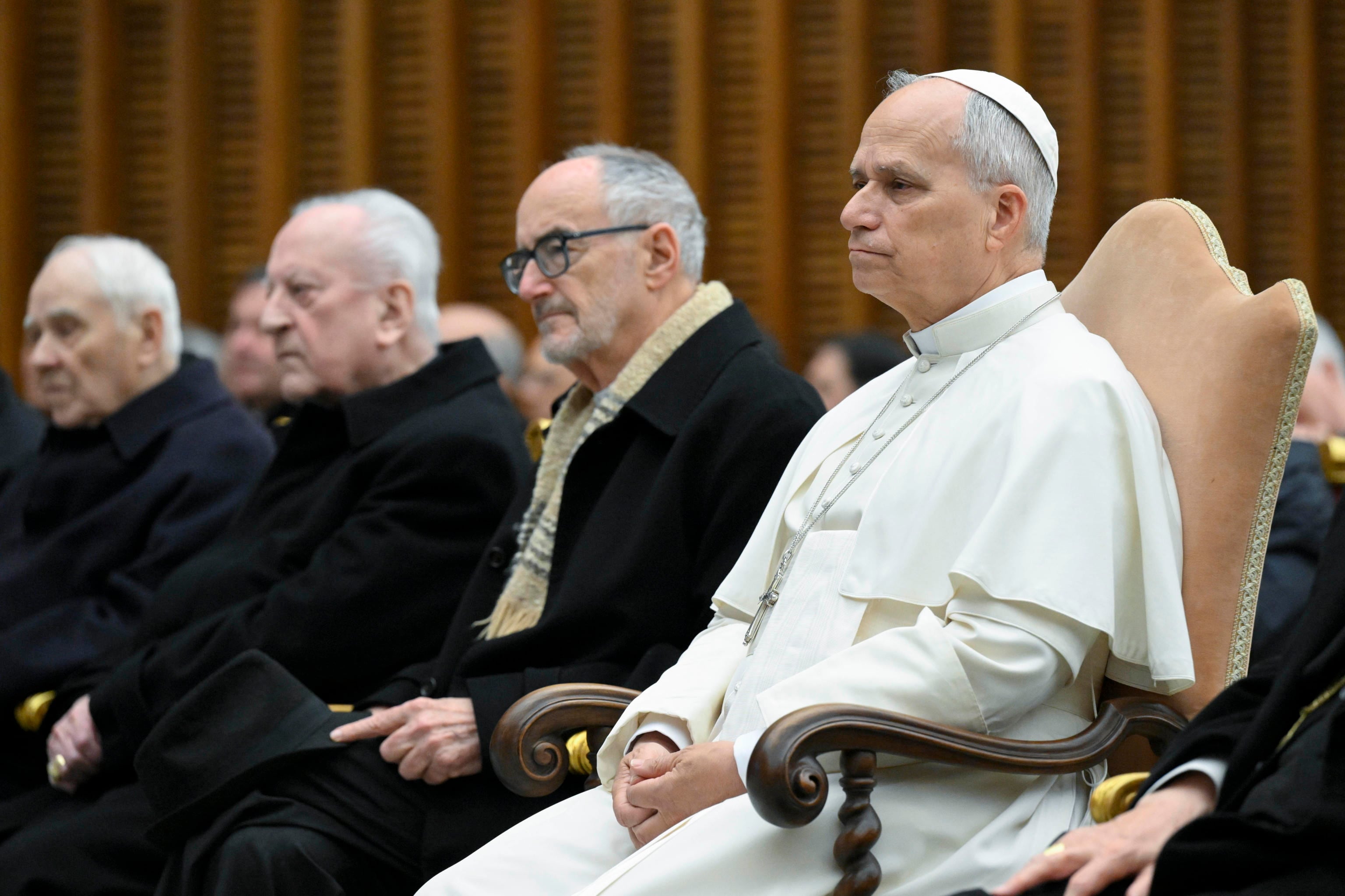 El papa León XIV anunció que se someterá a una operación para extirpar un nódulo localizado en un pulmón. (EFE)