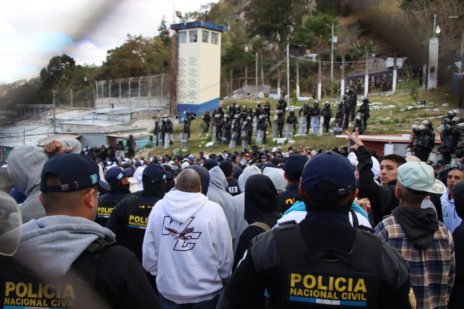 El Sistema Penitenciario priorizó ocho centros de detención donde operan pandillas del Barrio 18 y la Mara Salvatrucha. (PNC)