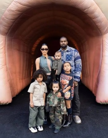 Kanye West afirmó que está inconforme con las visitas a sus hijos
(Instagram/ Kim Kardashian)