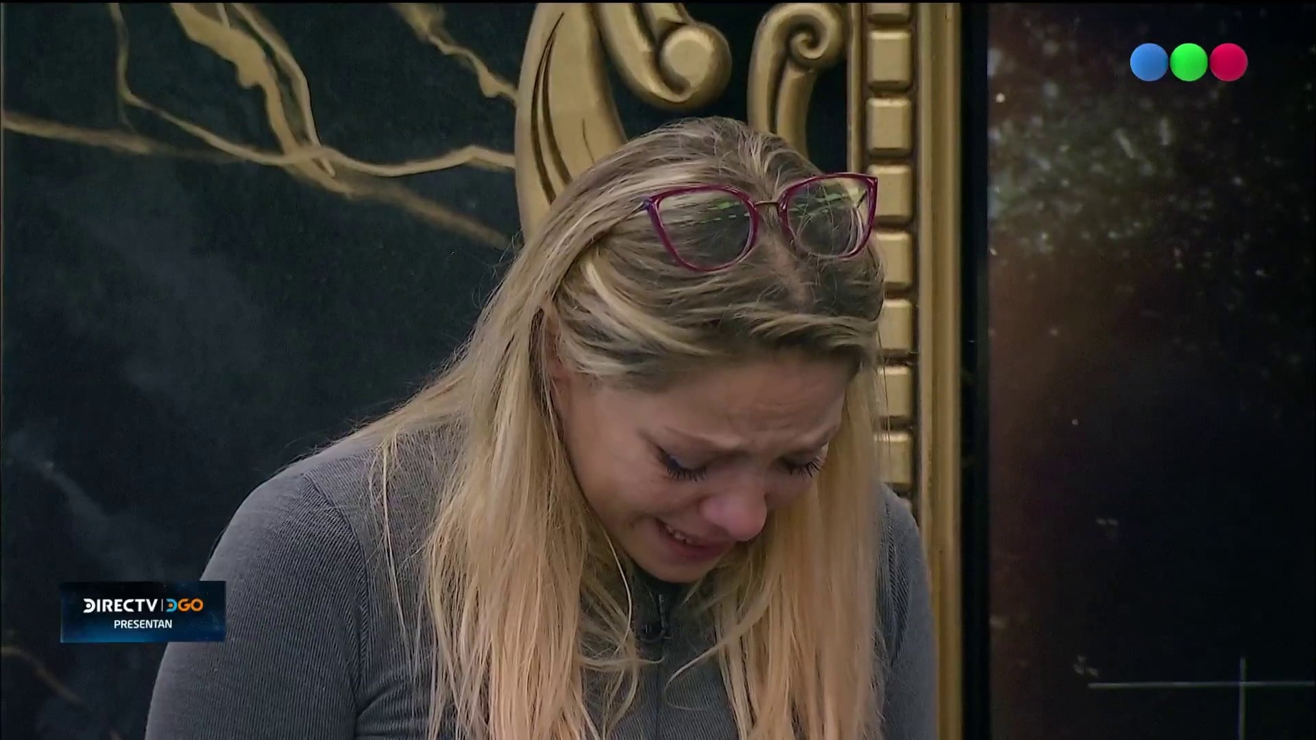 Durante el embarazo, los médicos informaron que uno de los bebés no sobreviviría, marcando la experiencia de Paganini con dolor anticipado