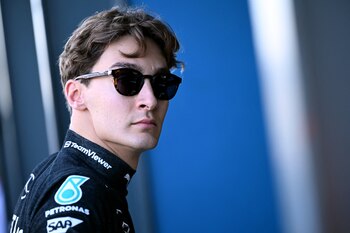 George Russell aguarda por la definición de su futuro compañero de equipo (REUTERS/Jaimi Joy)