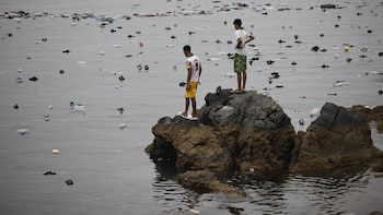 Asciende a 57 el balance de inmigrantes muertos durante la entrada masiva a Ceuta