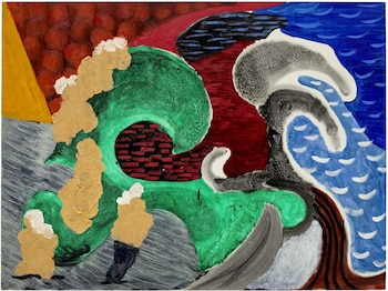 Pintura abstracta con formas onduladas en tonos verdes, azules y grises, detalles en rojo con patrón de ladrillo, y toques de pintura dorada y blanca con textura