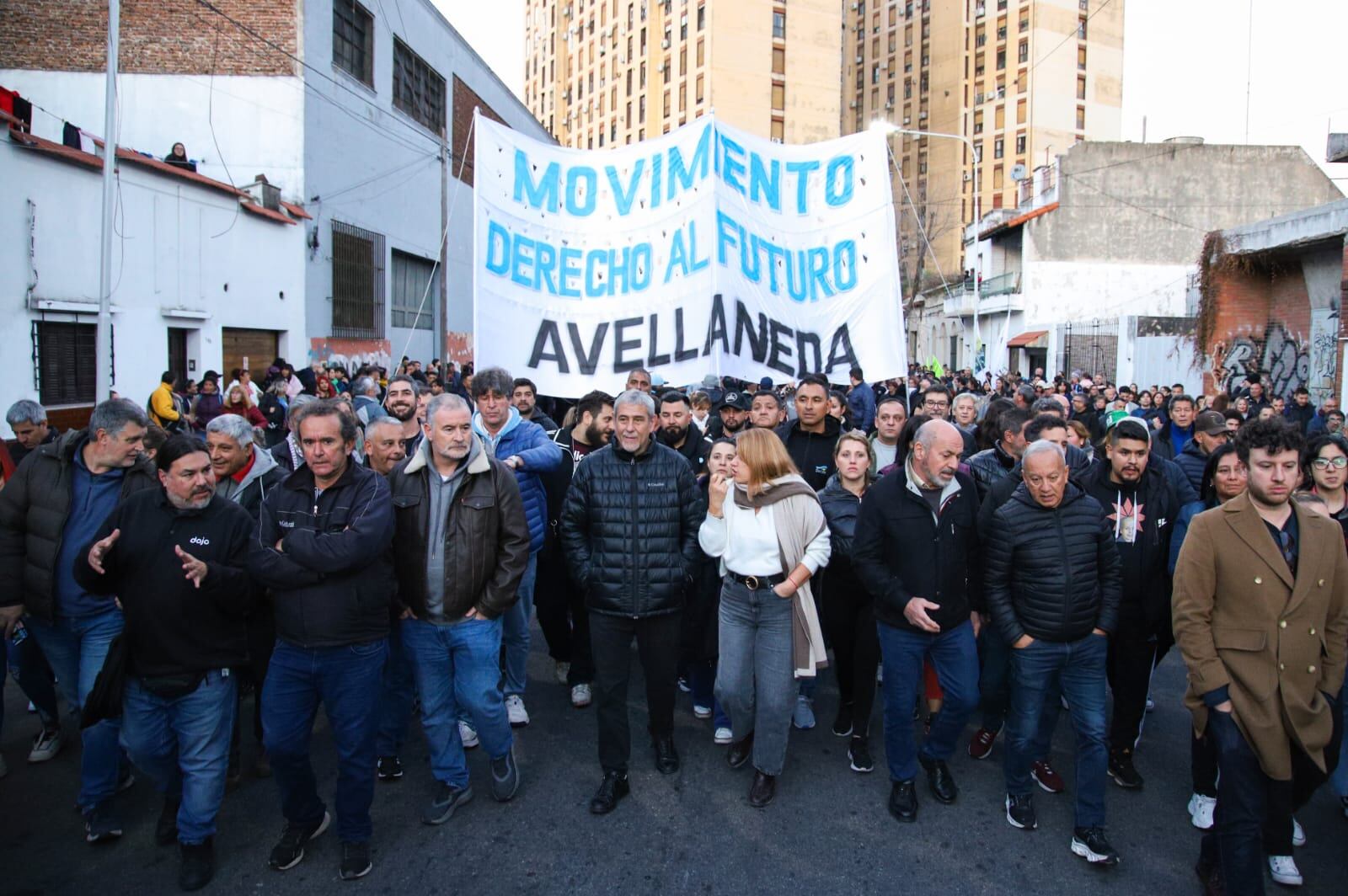 Una de las columnas que marchaban desde Avellaneda para la casa de CFK