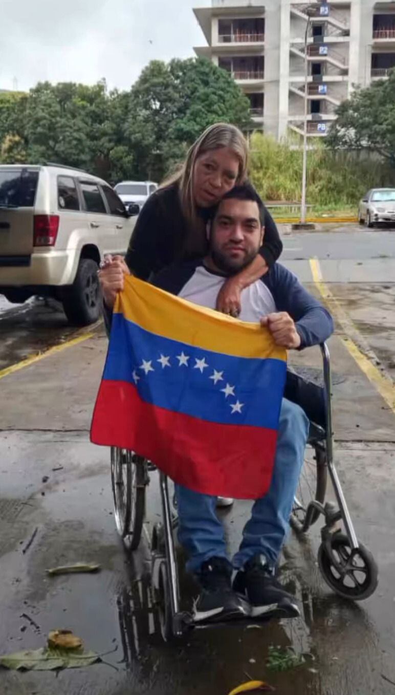 Román Centeno, uno de los periodistas liberados