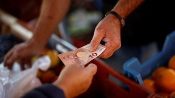 El euro se fortalece y