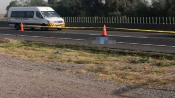 En Circuito Exterior Mexiquense, hombre