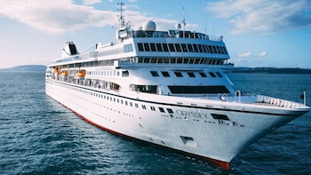 La mujer que ha decidido vivir para siempre en un crucero y seguirá a bordo “mientras el barco funcione”: “No estoy de viaje”