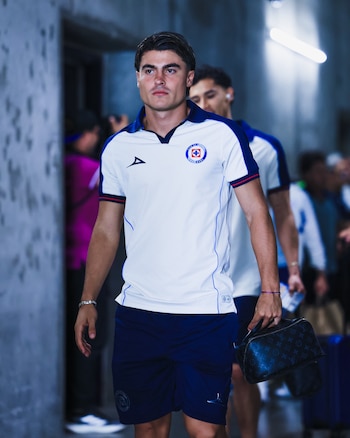 Llegada de Cruz Azul para enfrentar a Toluca en el Campeón de Campeones. (X/ @CruzAzul)