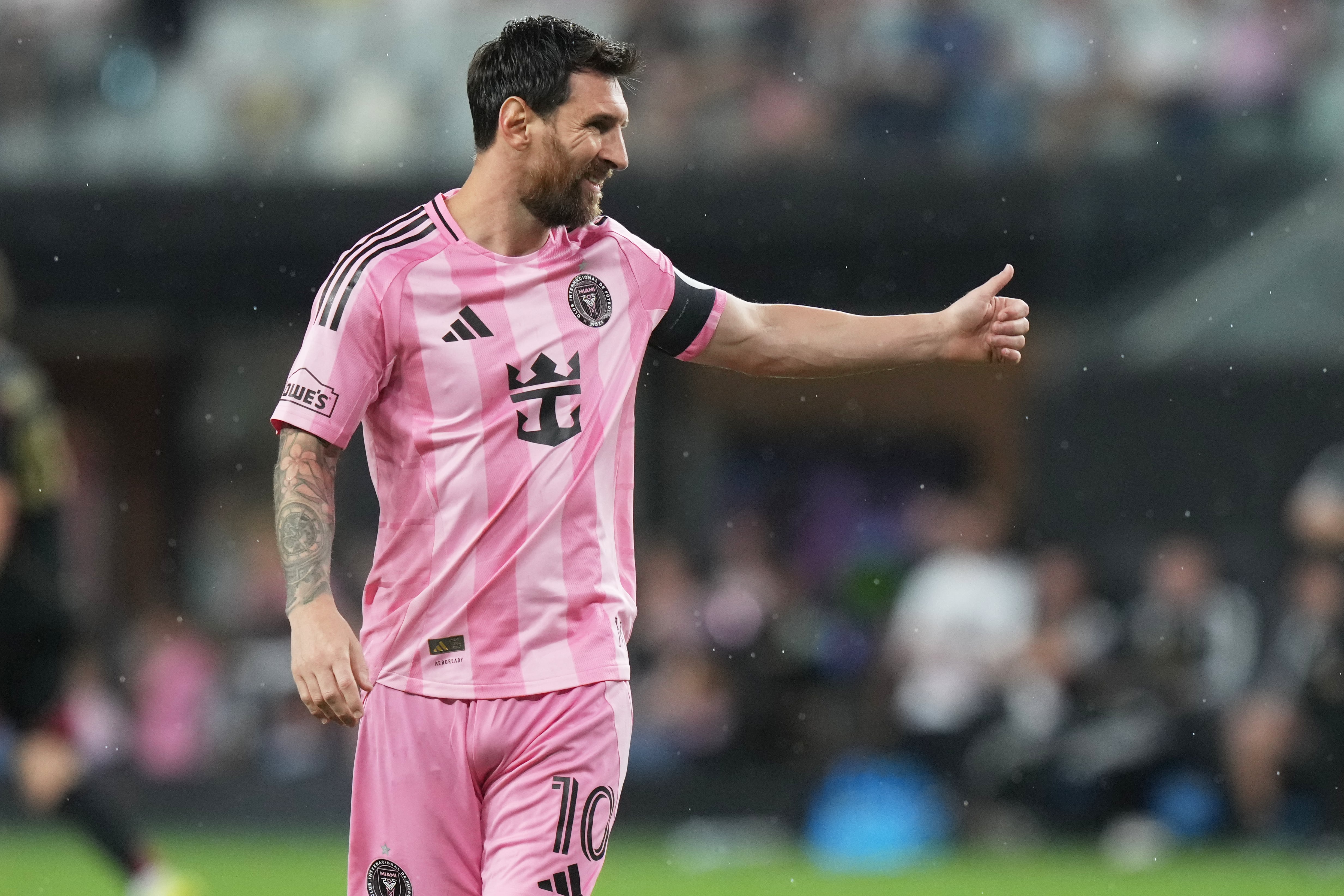 El Eldense, el club decano de Alicante que quiere comprar Messi. (AP Foto/Lynne Sladky)