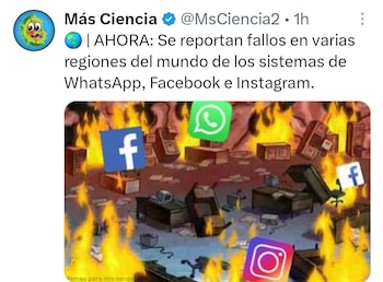 Un meme muestra los logos de WhatsApp, Facebook e Instagram en medio de llamas y destrucción en un escenario tipo sala de estar, con mobiliario volteado