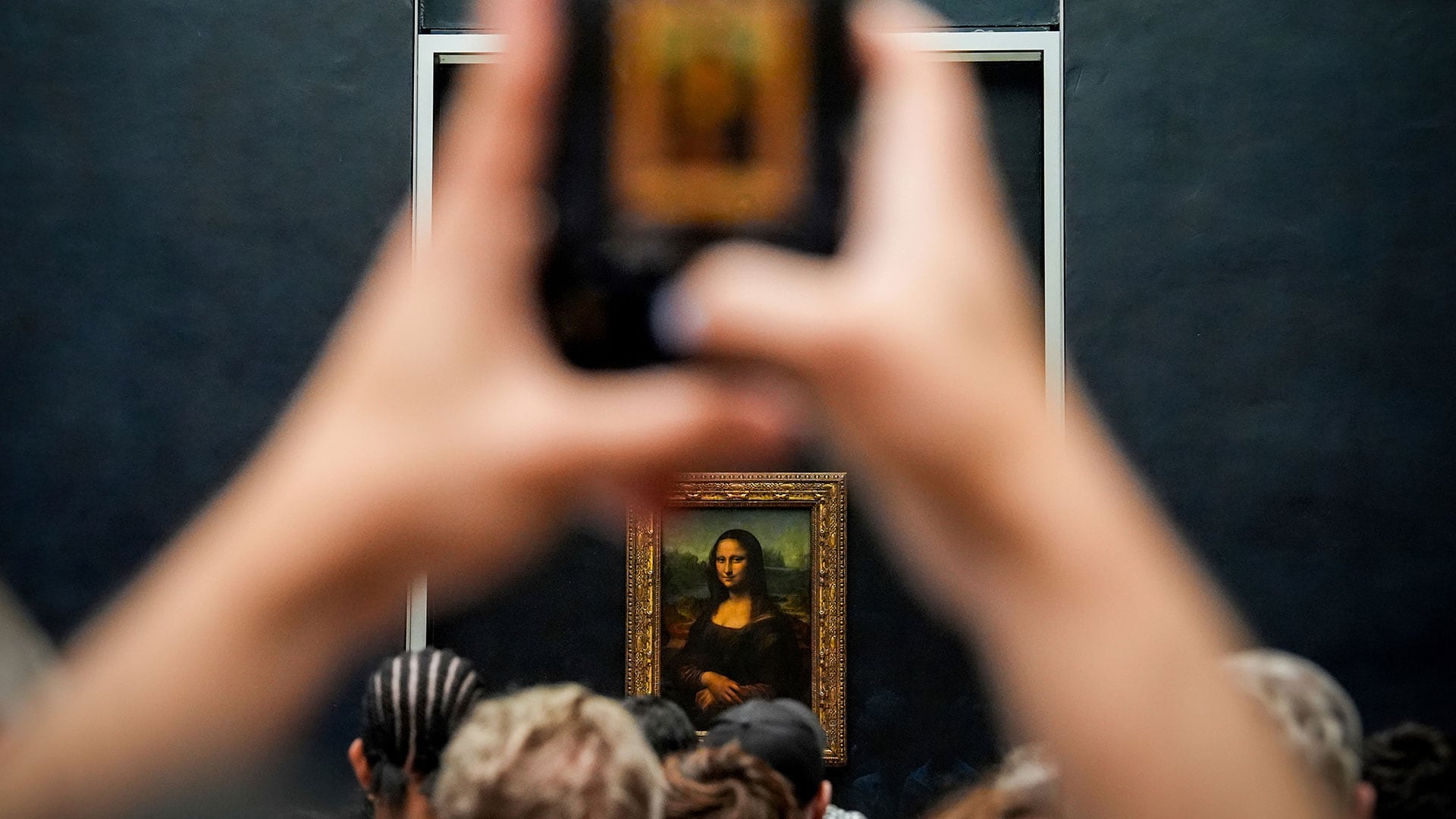 El atraco a las joyas de la corona del Louvre por 88 millones de euros funcionó como una llamada de atención sobre la seguridad en los museos franceses
