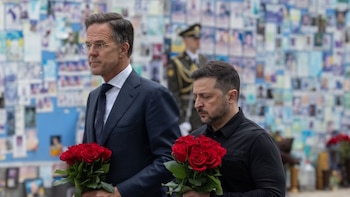 Rutte viaja de sorpresa a Kiev para reunirse con Zelenski tras los últimos ataques rusos contra Ucrania
