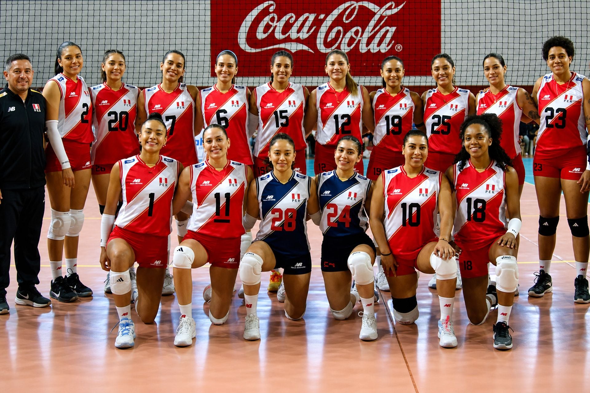 La lesión se produjo en los entrenamientos previos al certamen continental y dejará a la voleibolista fuera de las canchas por al menos tres semanas, según el parte emitido este martes por la federación nacional. (Federación Peruana de Vóley)