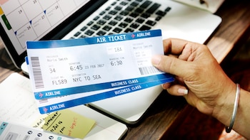 La embajada recuerda a colombianos