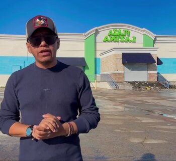 A través de redes sociales