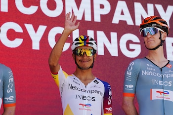 Egan Bernal corre su primer carrera importante en Europa durante la temporada 2026 - crédito Giro de Italia