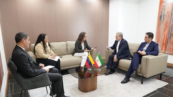 Venezuela entrega al embajador iraní una nota de protesta por expresiones "despectivas" sobre sus autoridades
