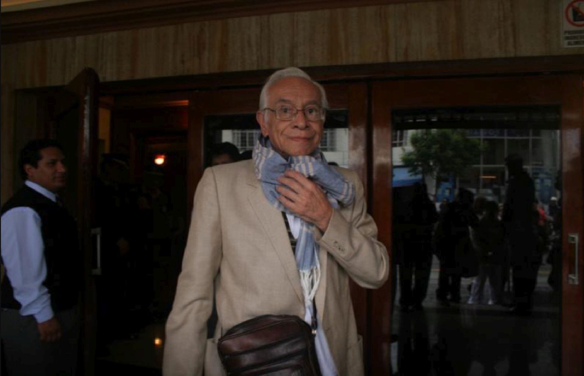 La partida de Eduardo Cesti evoca la figura de un actor comprometido con su arte, cuya presencia en series, novelas y películas dejó una huella perdurable en la escena audiovisual peruana. (GEC)