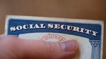 Nueva York exime del impuesto al Seguro Social, pero por qué la fórmula federal del IRS puede gravar hasta el 85% del beneficio