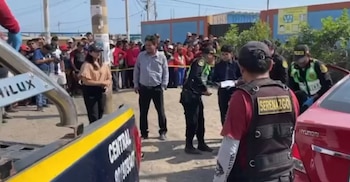 Cartel contra feminicidios.
