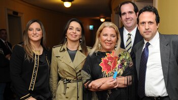 Mariana Zuvic y Elisa Carrió, entre otros dirigentes de la Coalición Cívica