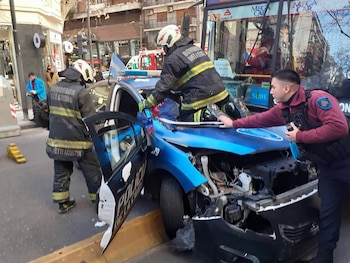 Los policías al momento del