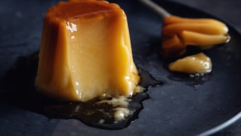 Receta de flan de café: un postre cremoso y muy fácil para triunfar en la sobremesa