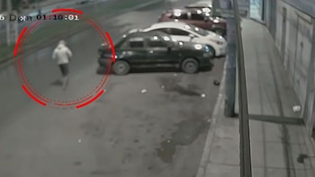 La PNP detuvo a dos presuntos integrantes de una banda dedicada al robo de vehículos en distintos sectores de Lima Norte - Créditos: Captura de pantalla de Latina.
