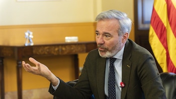 Azcón (PP): "Pilar Alegría, igual