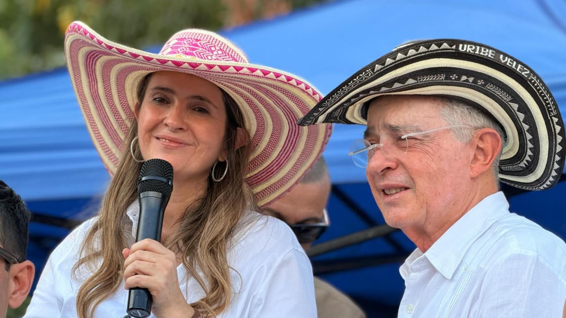 La senadora y candidata presidencial, Paloma valencia, y el expresidente Álvaro Urive Vélez- crédito Paloma Valencia/Facebook