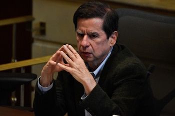 El exministro Juan Fernando Cristo sostuvo que la transición entre el gobierno de Petro y el presidente electo no tiene antecedentes recientes por su nivel de confrontación - crédito Cristian Bayona/Colprensa