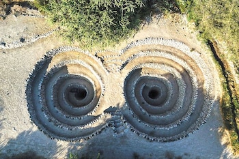 Los Acueductos de Cantalloc constan