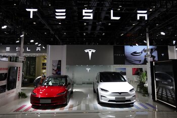 Tesla rebaja los precios de