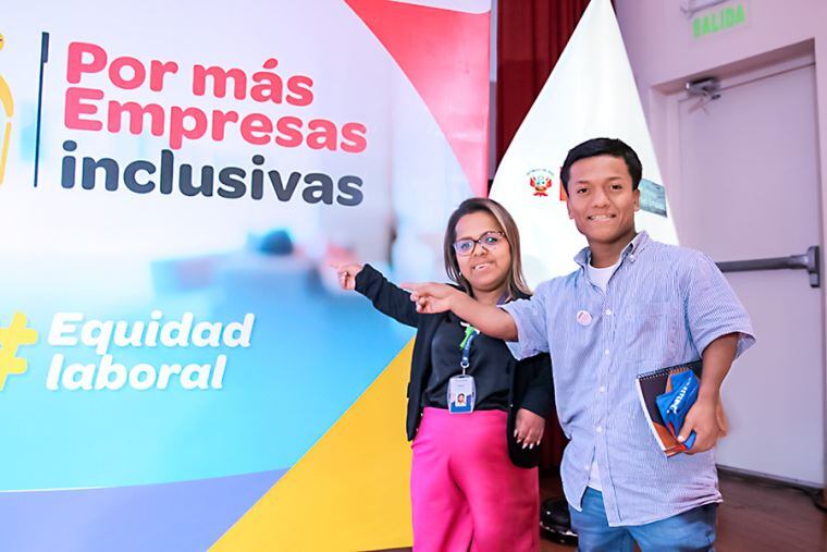 Una feria en Lima abre cientos de vacantes para personas con discapacidad - MTPE