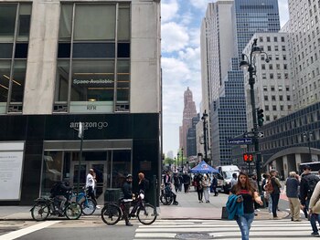 Nueva York enfrenta desafíos en