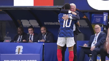 Didier Deschamps: "El gesto de Mbappé me ha emocionado"