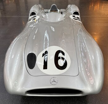 Con este coche Fangio logró