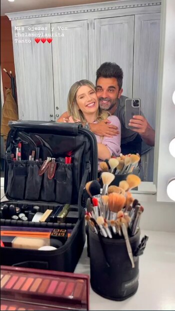 Laurita Fernández y su novio Peluca comparten su vida amorosa como la laboral