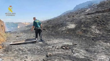 Detenido por originar un incendio forestal cuando usaba una radial en Monteagudo de las Vicarías (Soria)
