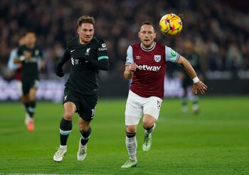 Alexis MacAllister jugó los 90