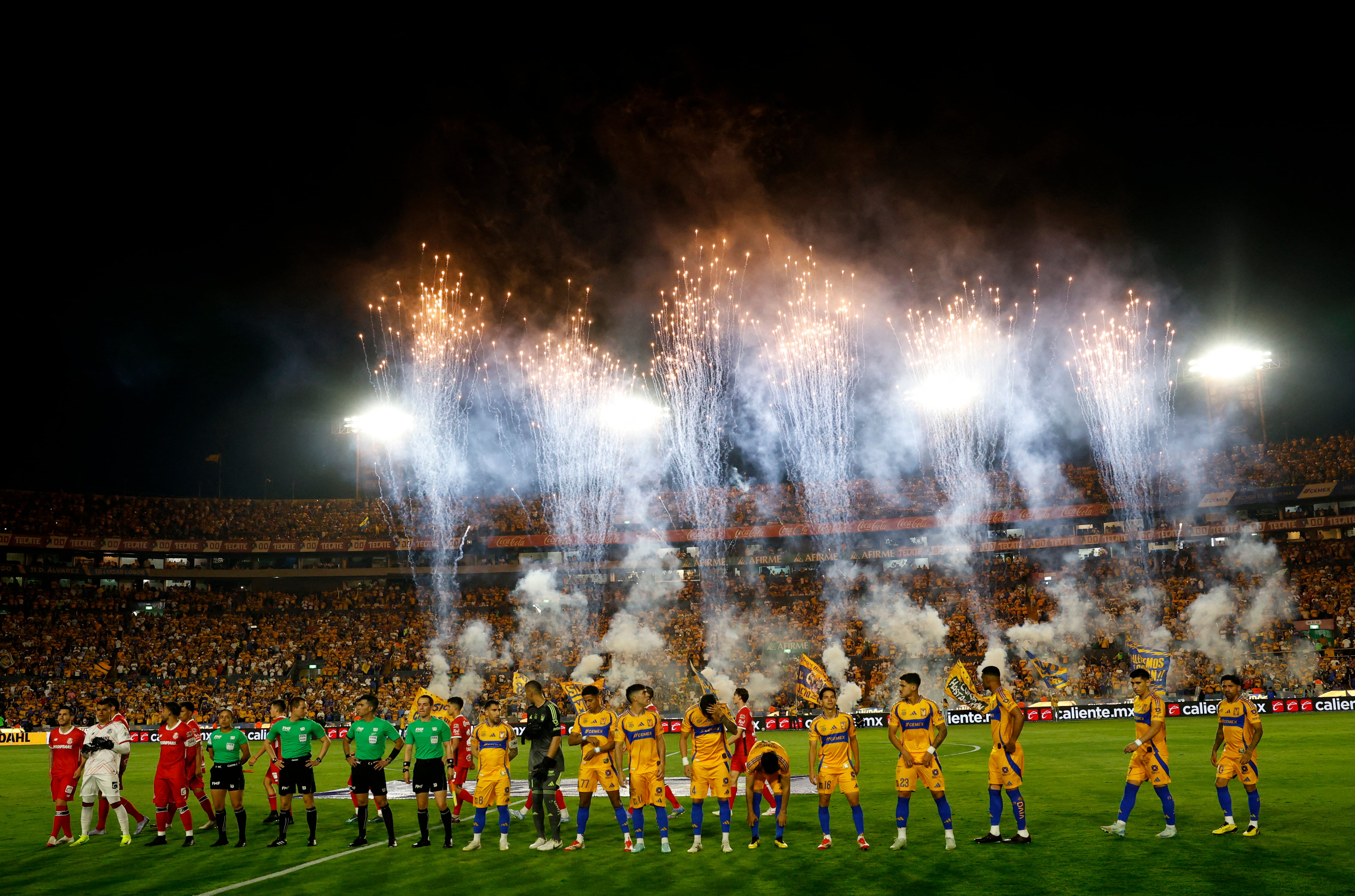Toluca y Tigres se enfrentaron en el Clausura 2025 en las semifinales. REUTERS/Daniel Becerril