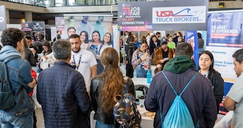 La Feria Laboral Bilingüe del Centro Colombo Americano reunirá más de 50 empresas nacionales e internacionales en búsqueda de talento bilingüe en Bogotá - crédito Alcaldía de Bogotá